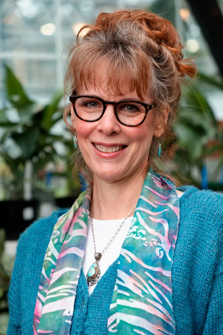 Wendy Flores, MA, LMHC